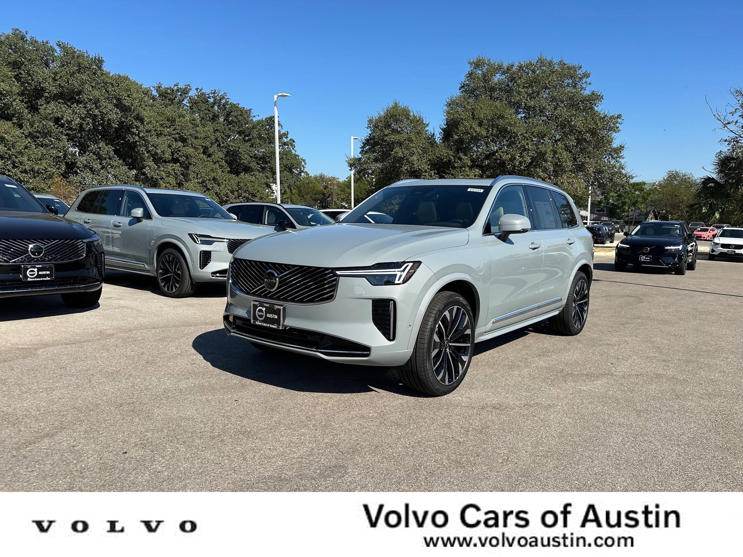Used 2026 Volvo XC90 B6 Plus w/ Protection Package Premier AWD/4WD image 1