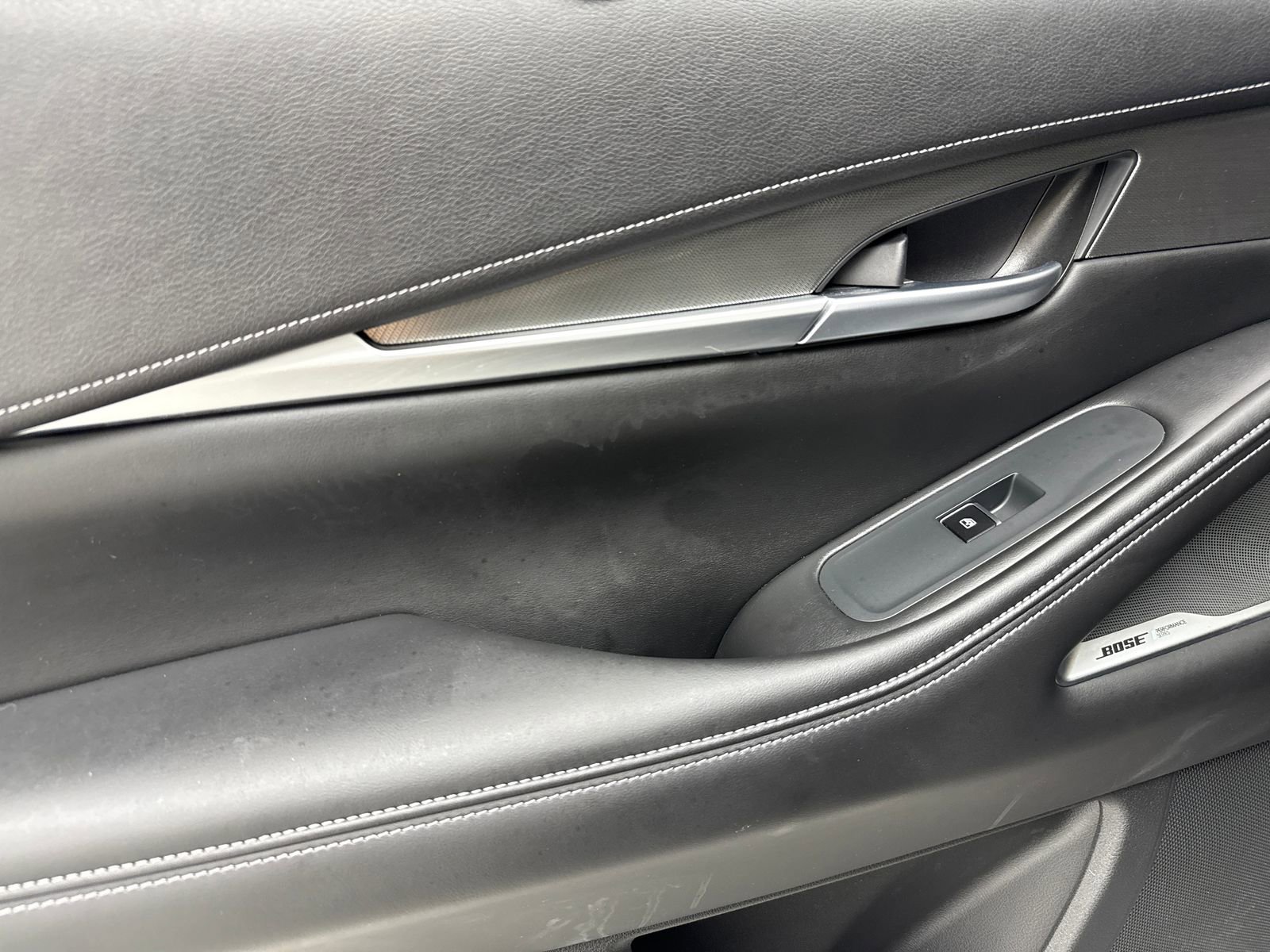Used 2023 INFINITI QX60 Luxe w/ Vision Package FWD image 38