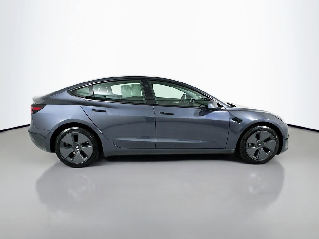 Used 2023 Tesla Model 3 Standard Range RWD image 9