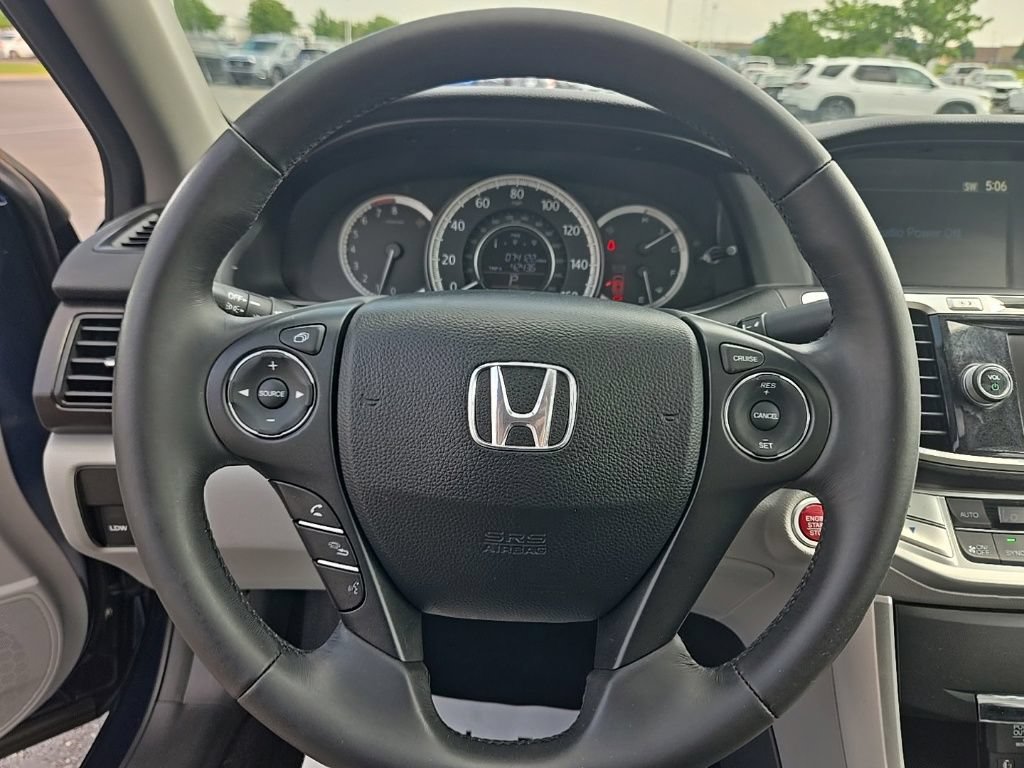 Used 2015 Honda Accord EX-L image 12