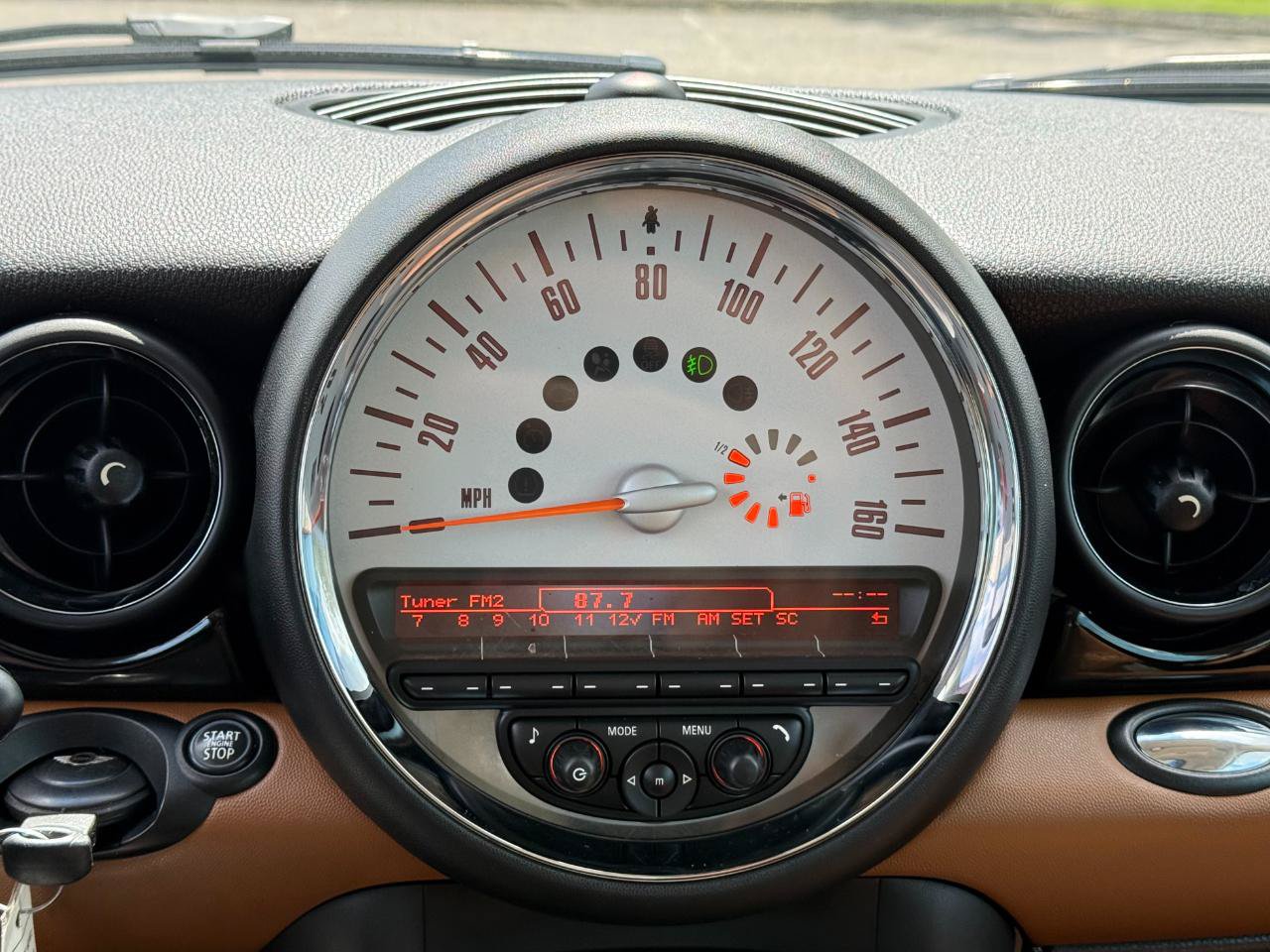 Used 2014 MINI Cooper Clubman S FWD image 16
