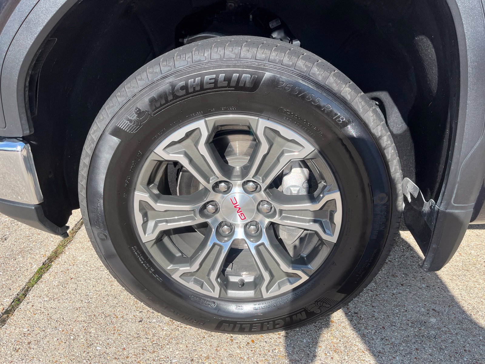 Used 2025 GMC Sierra 1500 SLT AWD/4WD image 7