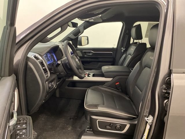New 2026 RAM 1500 Laramie AWD/4WD image 8