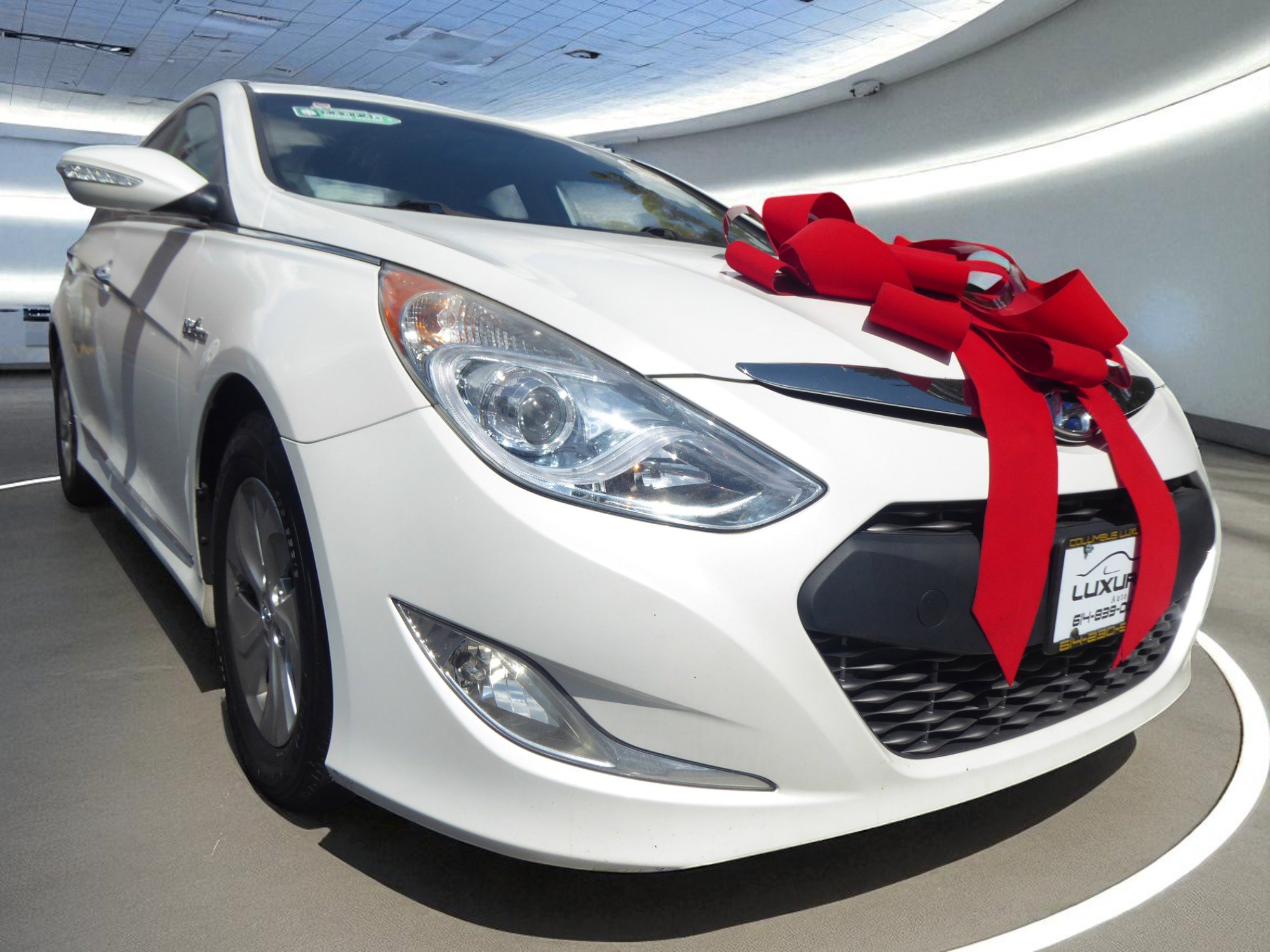 Used 2015 Hyundai Sonata Hybrid image 4