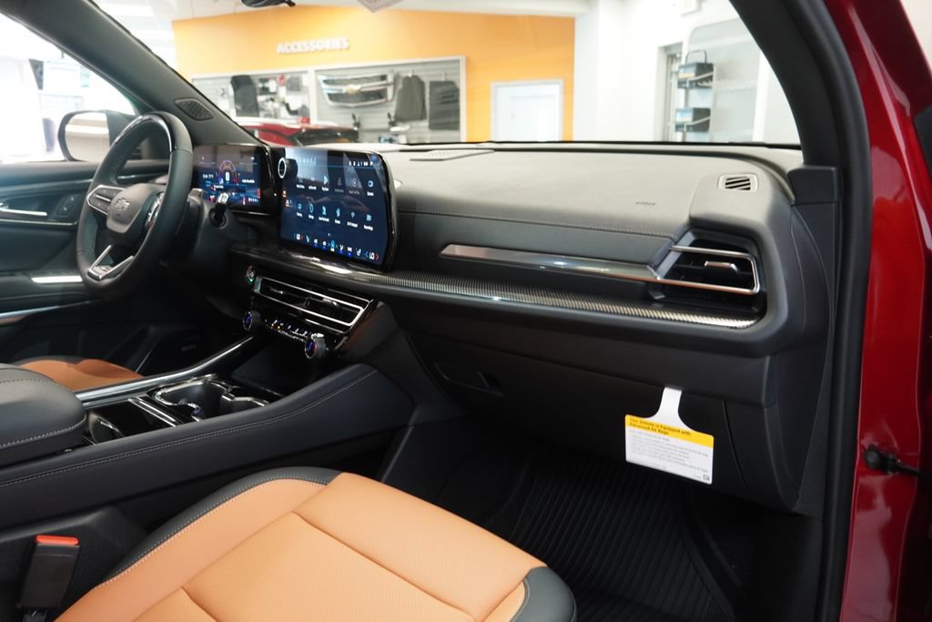 New 2027 Chevrolet Traverse Z71 w/ Enhanced Driving Package AWD/4WD image 39