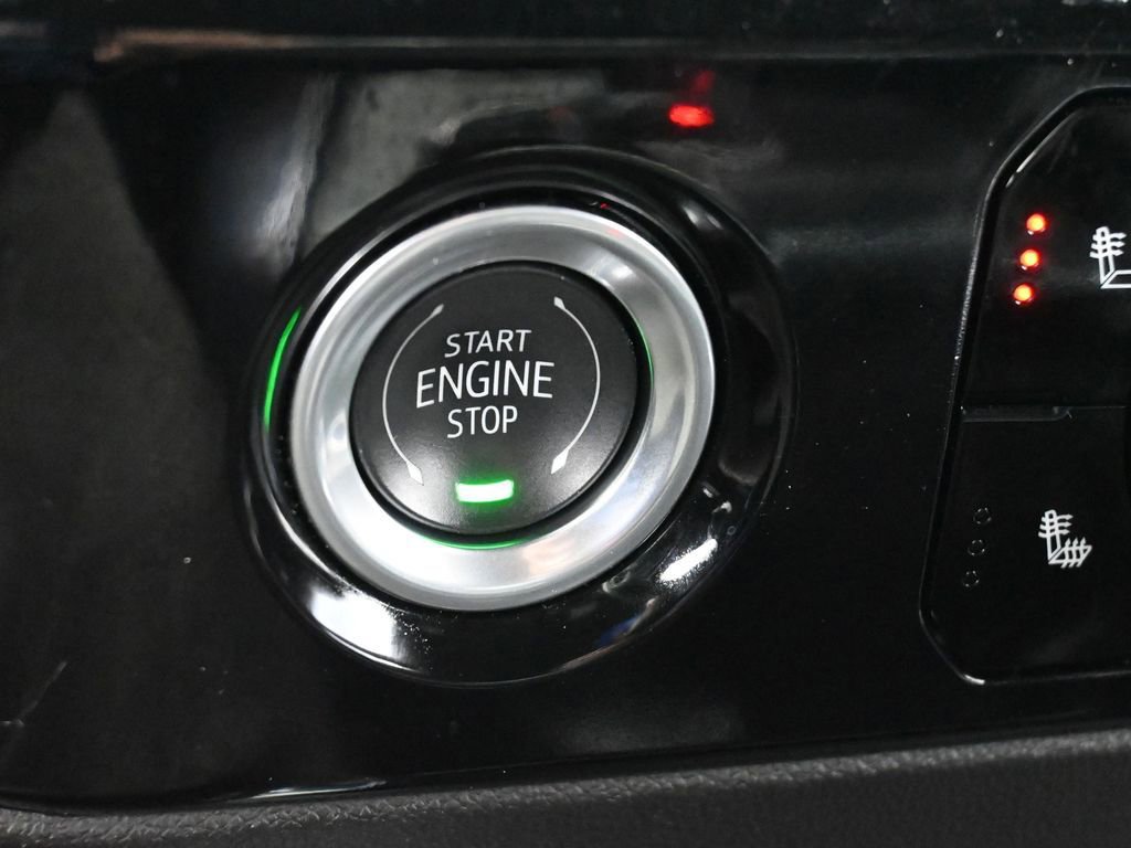 Used 2024 Chevrolet Silverado 1500 RST image 29