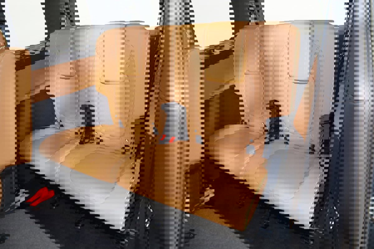 Used 2025 Volkswagen ID. Buzz Pro S image 59