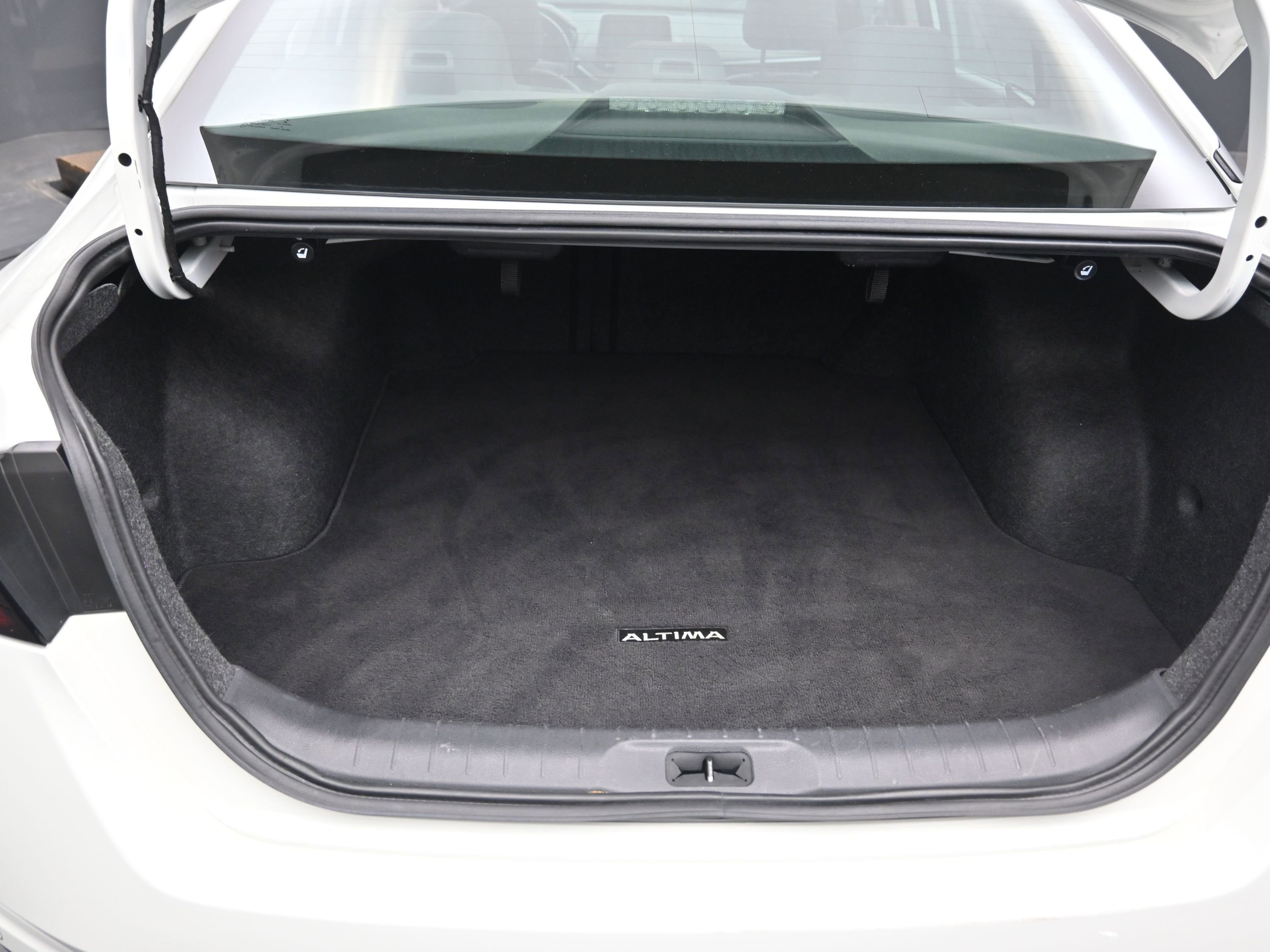 Used 2022 Nissan Altima 2.5 SR image 12