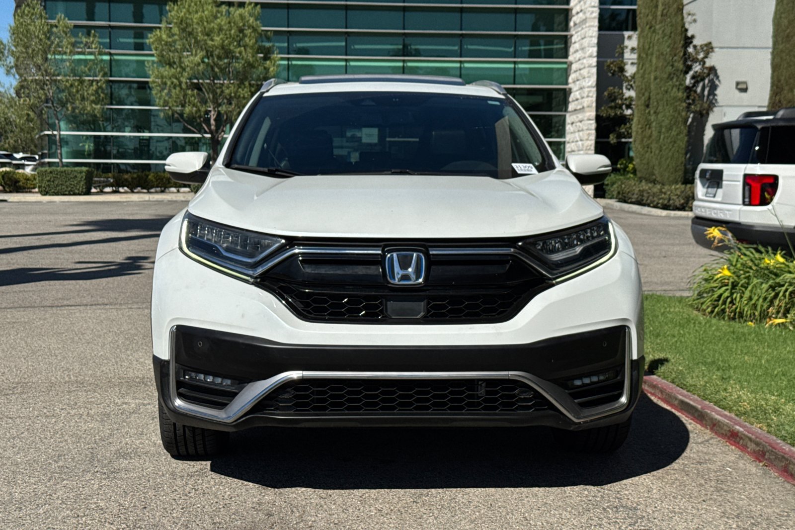 Used 2021 Honda CR-V Touring image 3