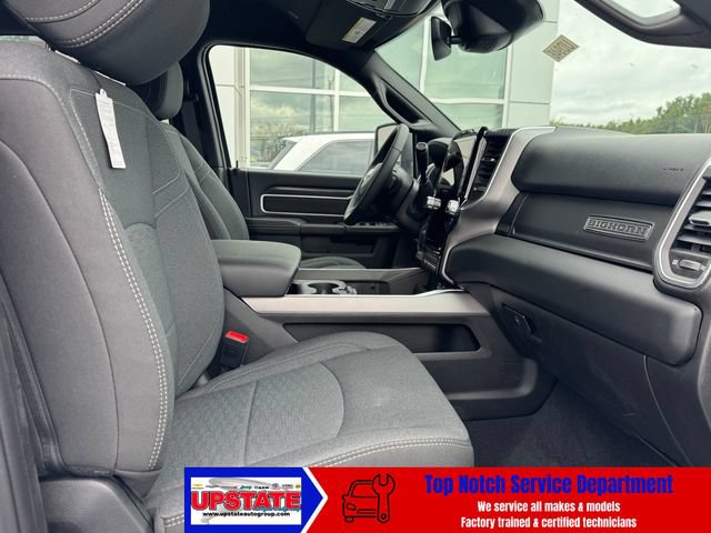 New 2026 RAM 2500 Big Horn AWD/4WD image 12