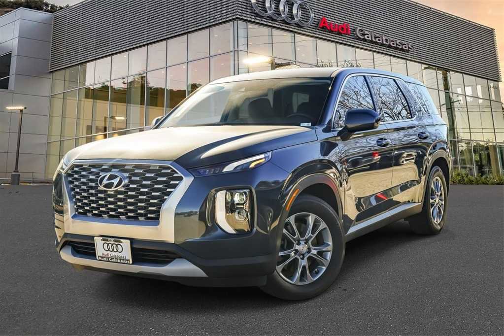 Used 2021 Hyundai Palisade SE w/ Cargo Package