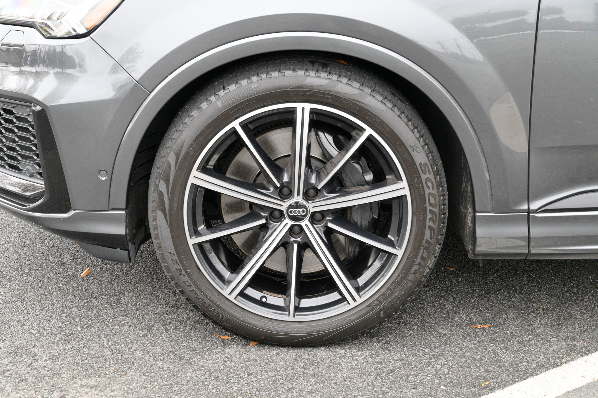 Used 2020 Audi SQ7 Prestige w/ Prestige Package image 9