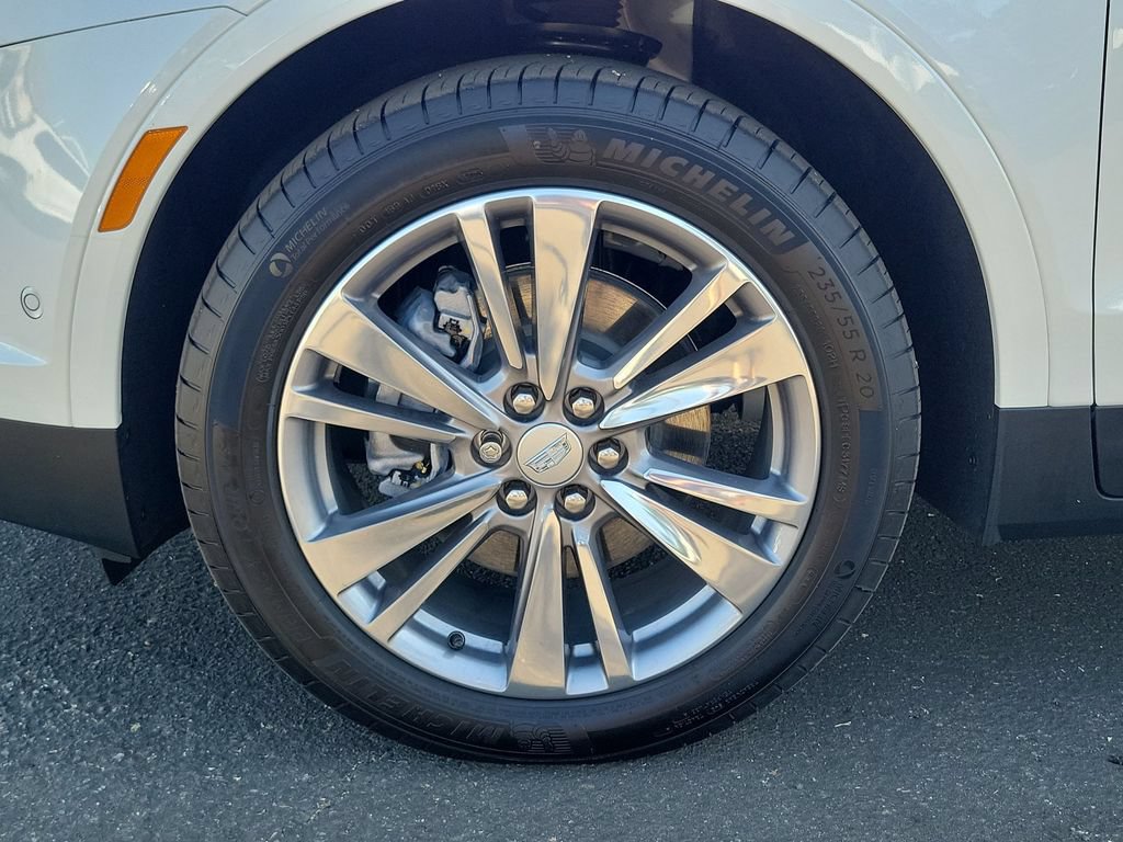 Used 2026 Cadillac XT5 Premium Luxury w/ Driver Assist Package FWD image 33
