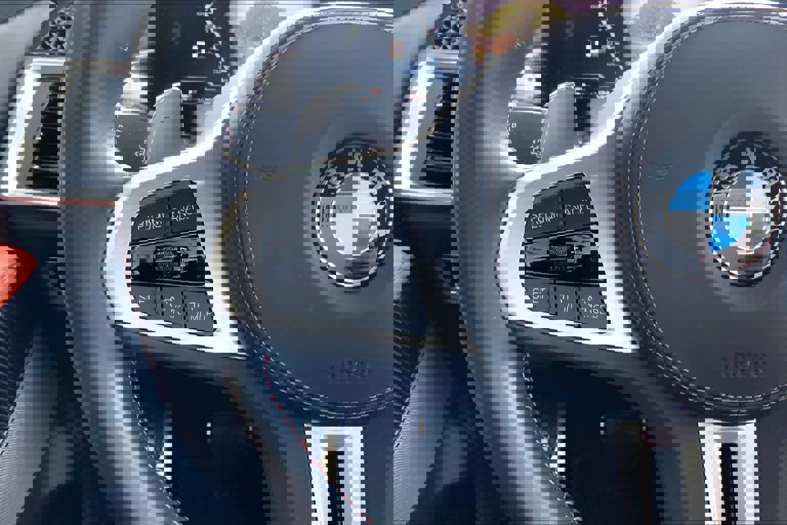 Certified 2024 BMW X7 M60i w/ Executive Package image 16