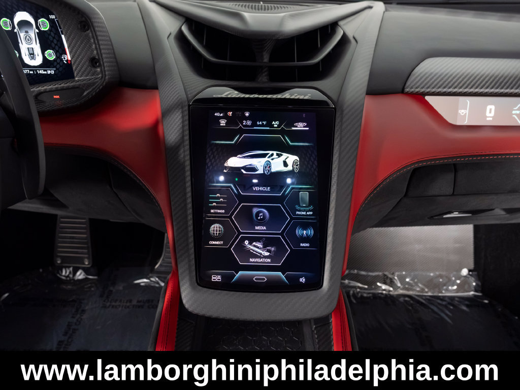 Used 2024 Lamborghini Revuelto AWD/4WD image 25