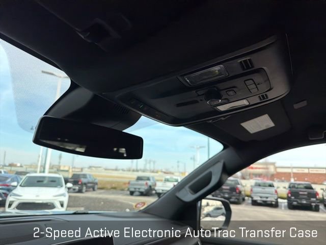 Used 2023 Chevrolet Suburban Premier image 40