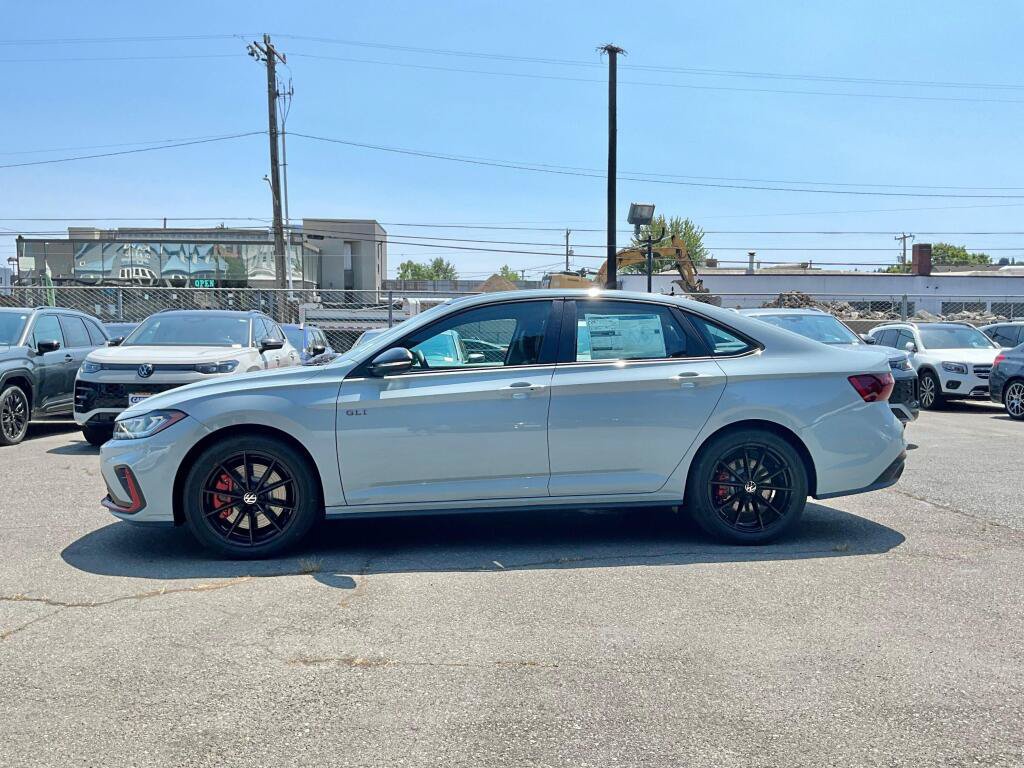 New 2026 Volkswagen Jetta GLI Autobahn FWD image 5