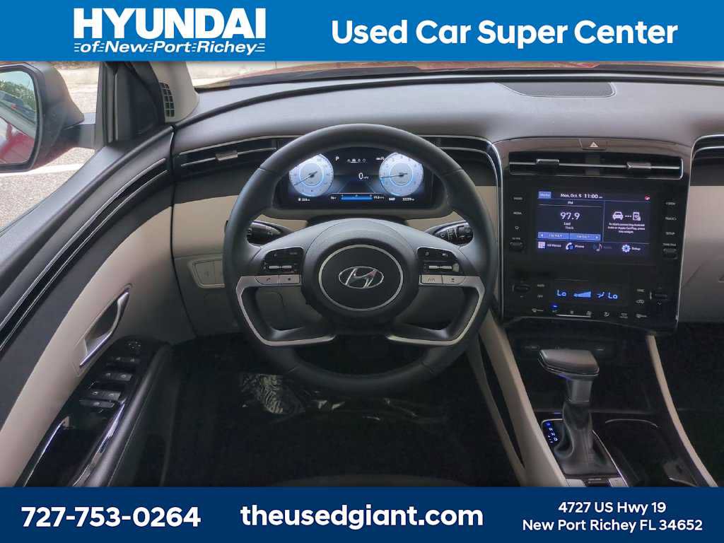 Certified 2022 Hyundai Tucson SEL w/ Convenience Package FWD image 17