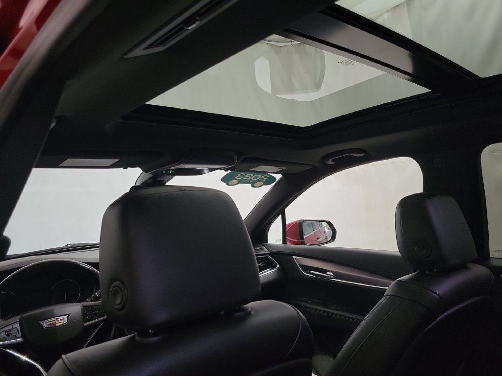 Certified 2023 Cadillac XT6 Luxury FWD image 14