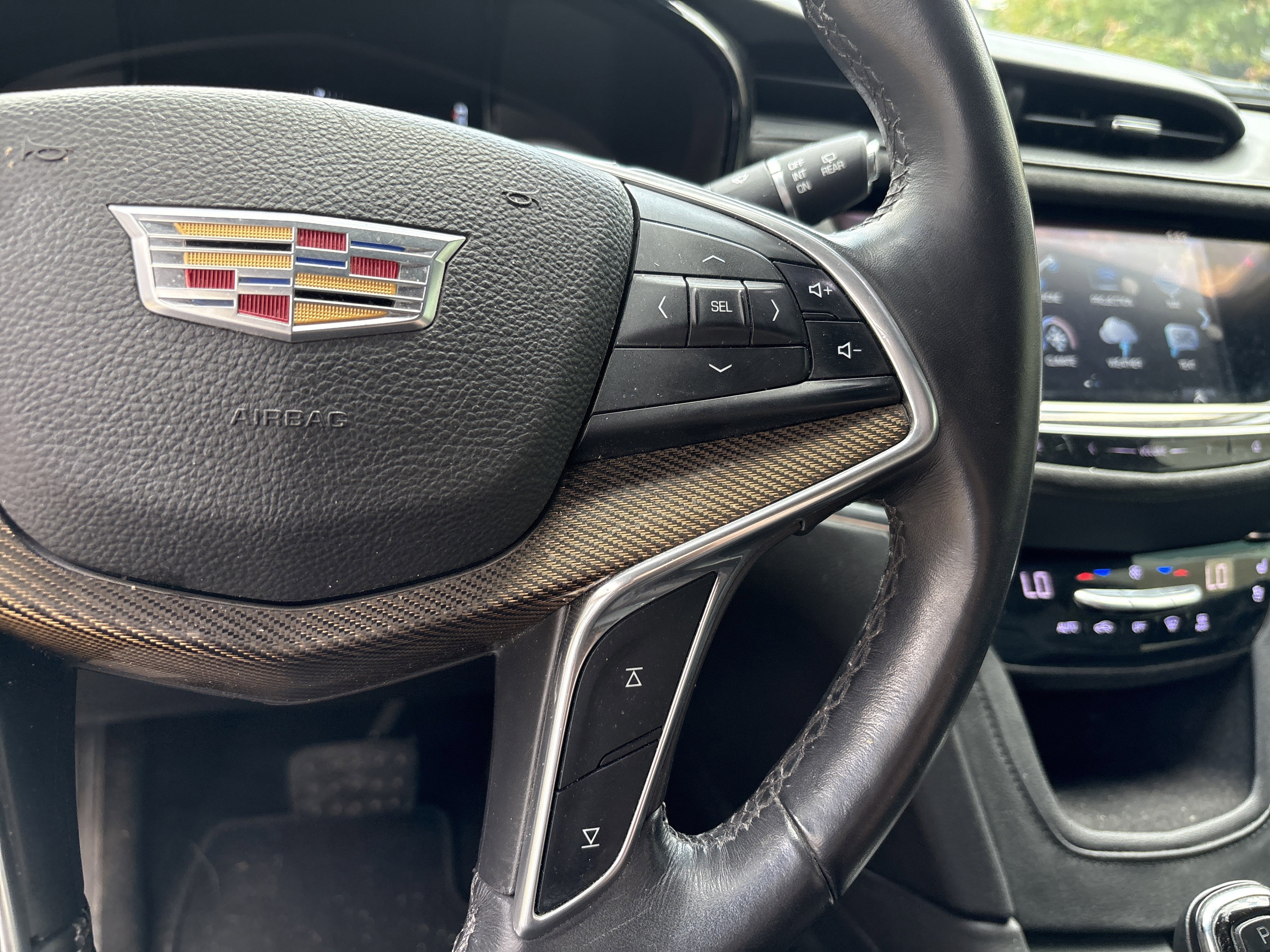 Used 2017 Cadillac XT5 Platinum w/ Driver Assist Package AWD/4WD image 20