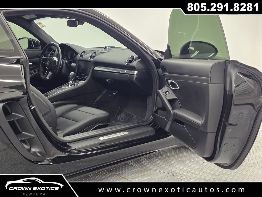 Used 2021 Porsche 718 Cayman S w/ Premium Package RWD image 11