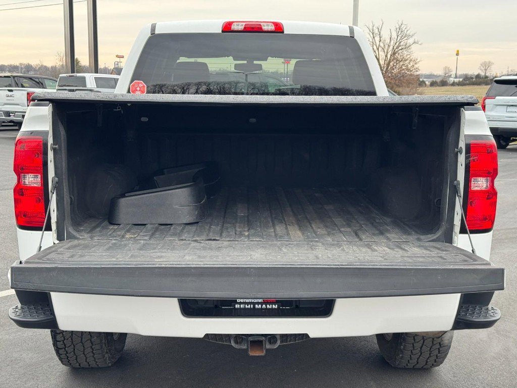 Used 2018 Chevrolet Silverado 1500 LT w/ All Star Edition image 5