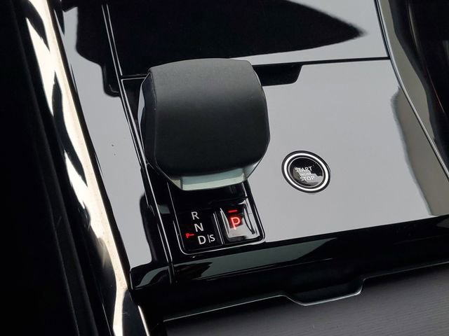 Certified 2024 Land Rover Range Rover Sport SE image 32