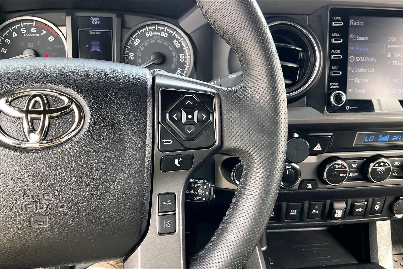 Used 2022 Toyota Tacoma TRD Sport w/ Technology Package AWD/4WD image 25