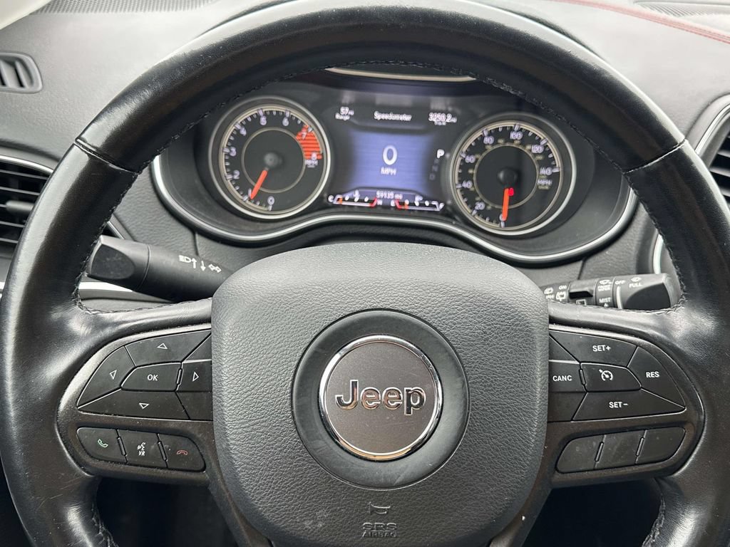 Used 2020 Jeep Cherokee Trailhawk w/ Cold Weather Group AWD/4WD image 20