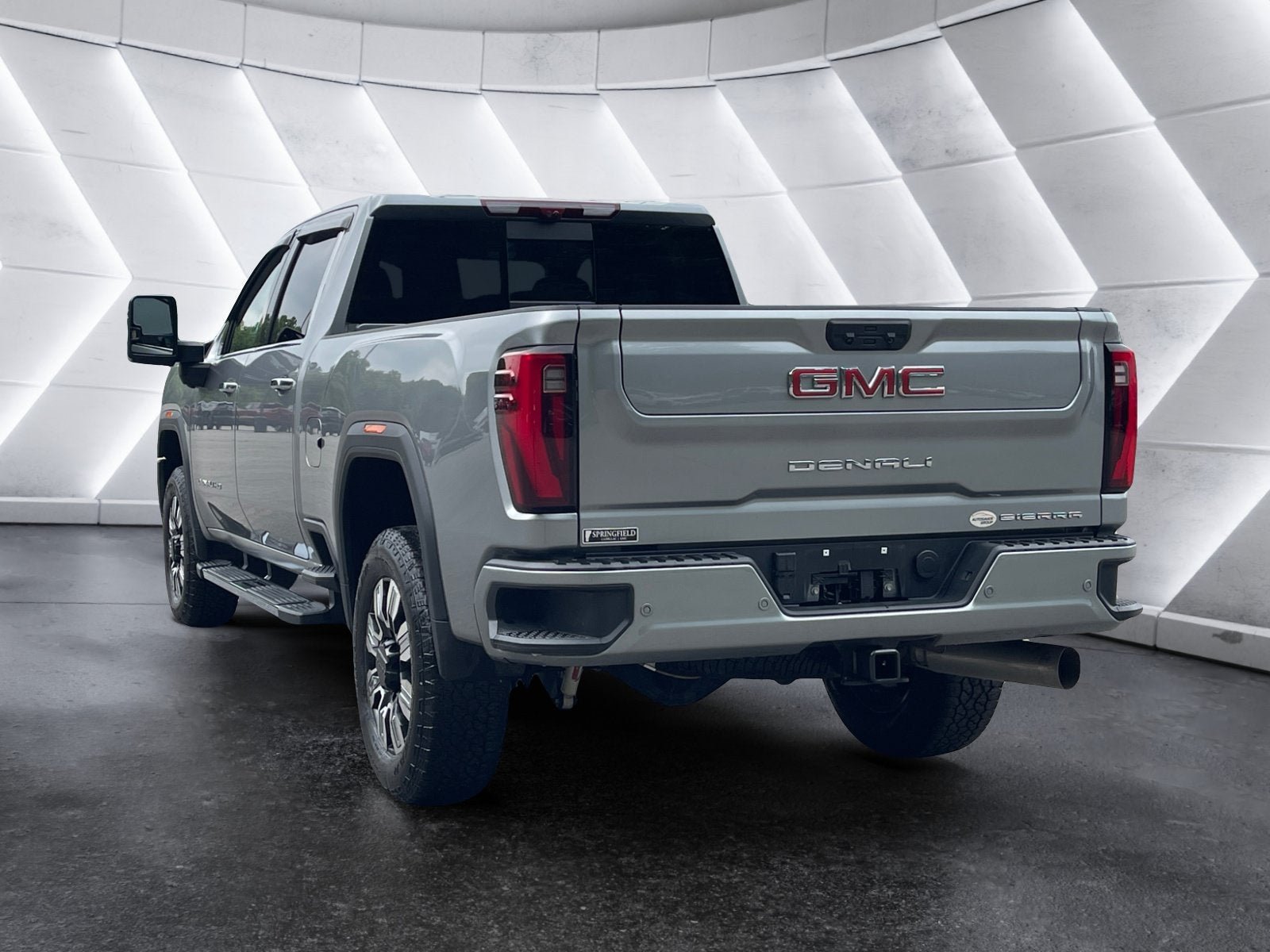 Used 2025 GMC Sierra 3500 Denali w/ Technology Package AWD/4WD image 21
