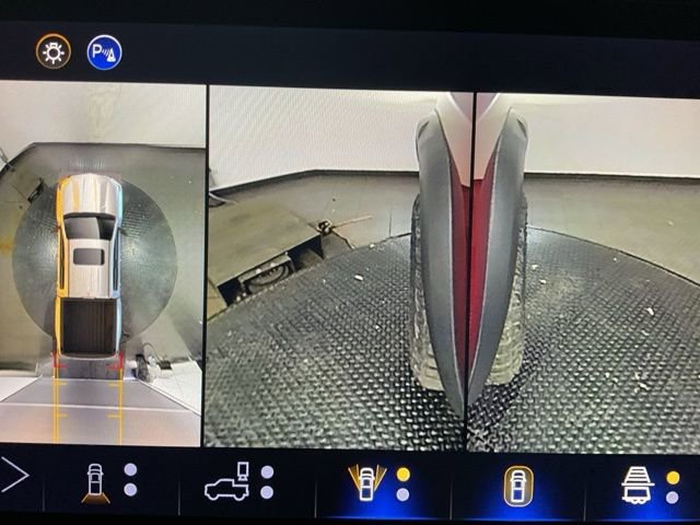 New 2026 Chevrolet Colorado ZR2 w/ Technology Package image 19