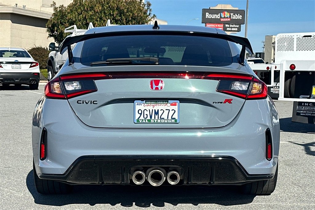 Used 2023 Honda Civic Type R image 4