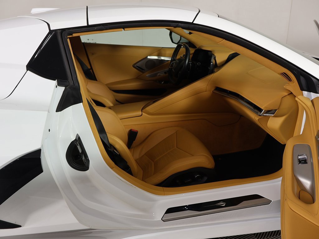 Used 2021 Chevrolet Corvette Stingray Premium Conv w/ Z51 Performance Package image 27