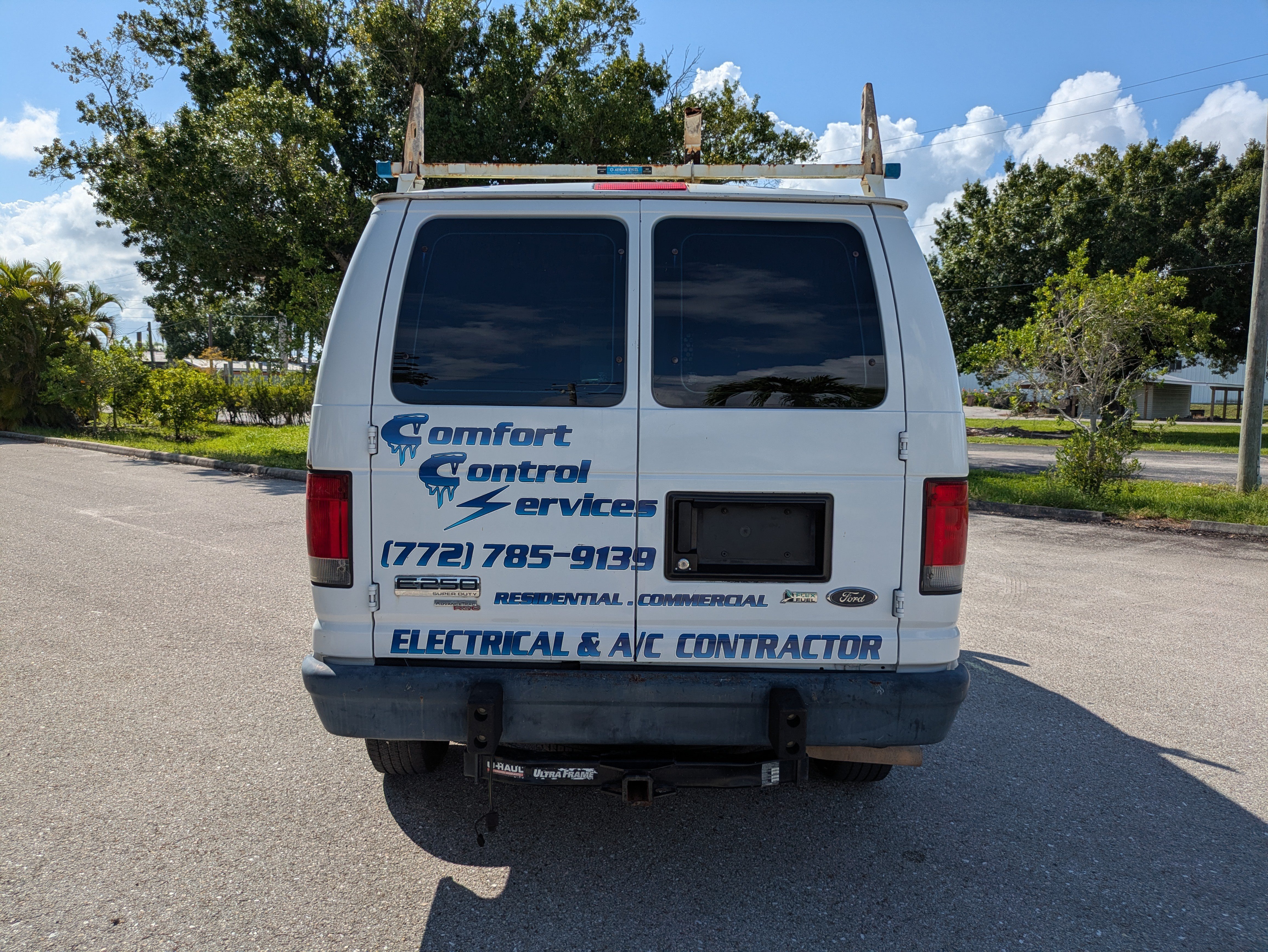 Used 2013 Ford E-250 and Econoline 250 w/ PWR Group RWD image 5