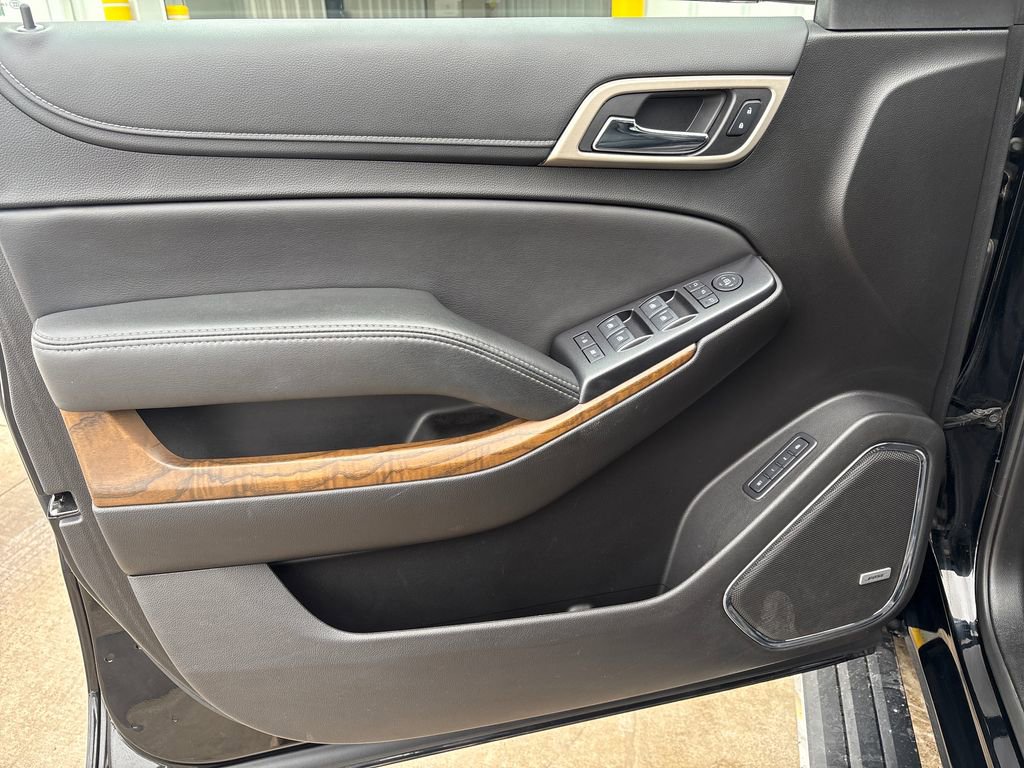 Used 2019 GMC Yukon Denali w/ Denali Ultimate Package image 13