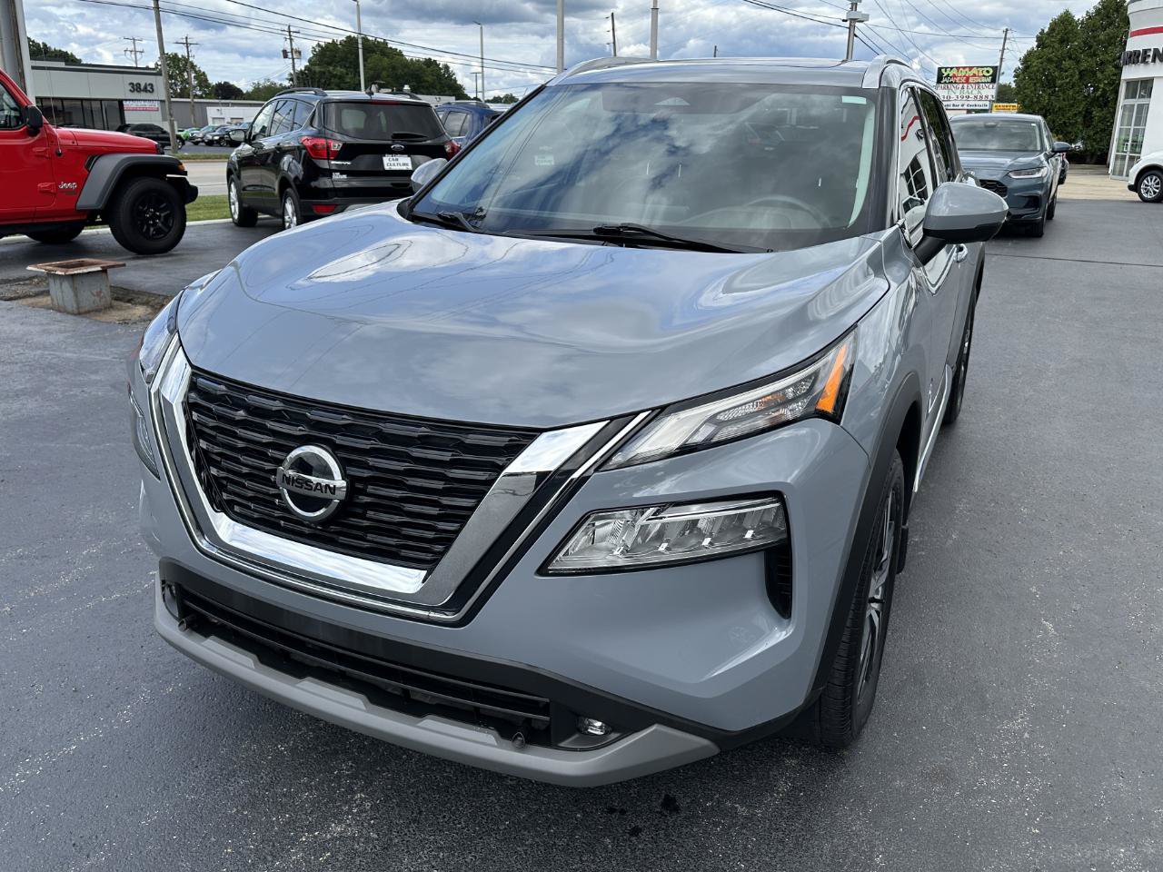 Used 2021 Nissan Rogue SL FWD image 8