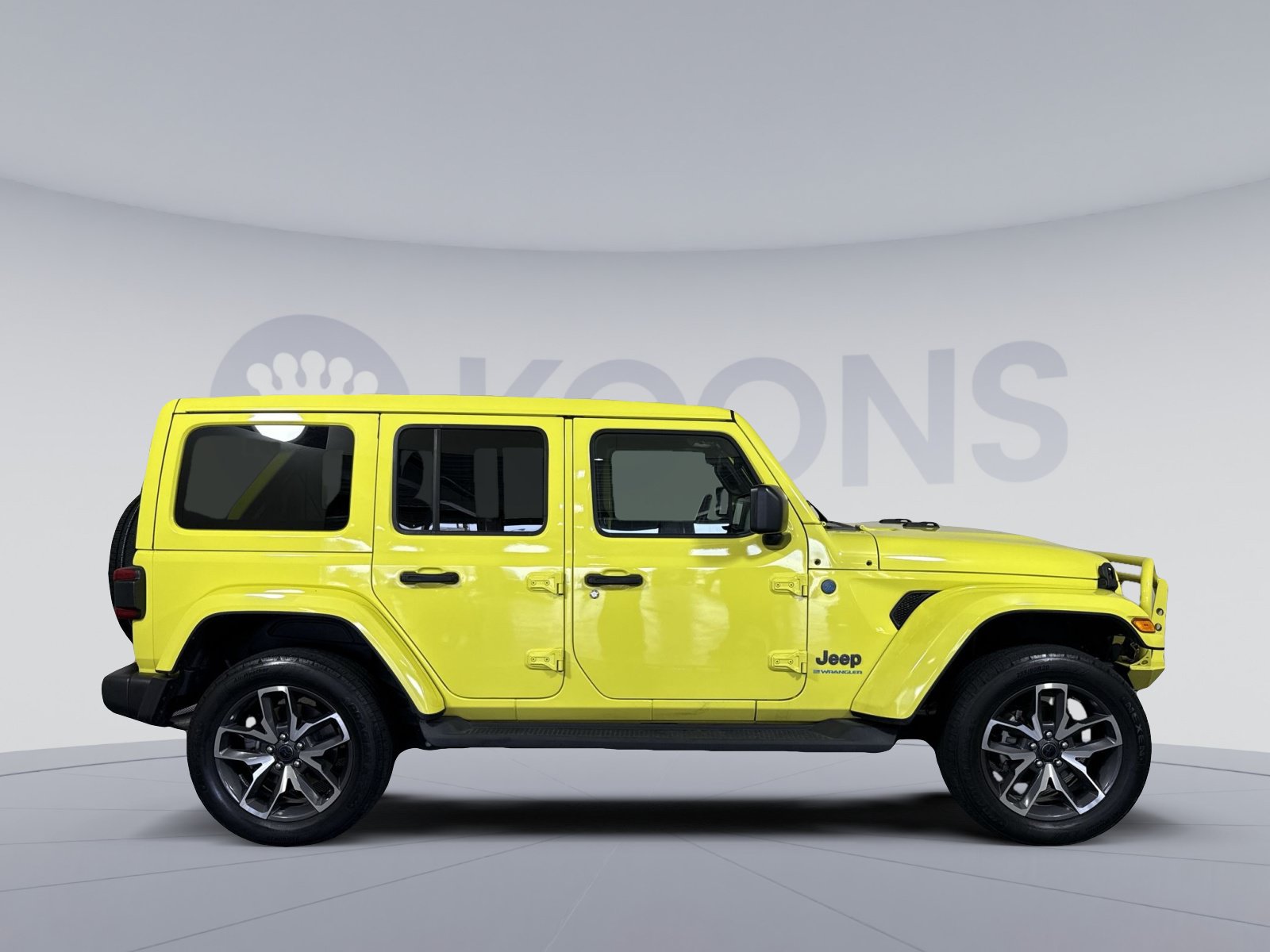 Used 2024 Jeep Wrangler Unlimited w/ Convenience Group AWD/4WD image 8