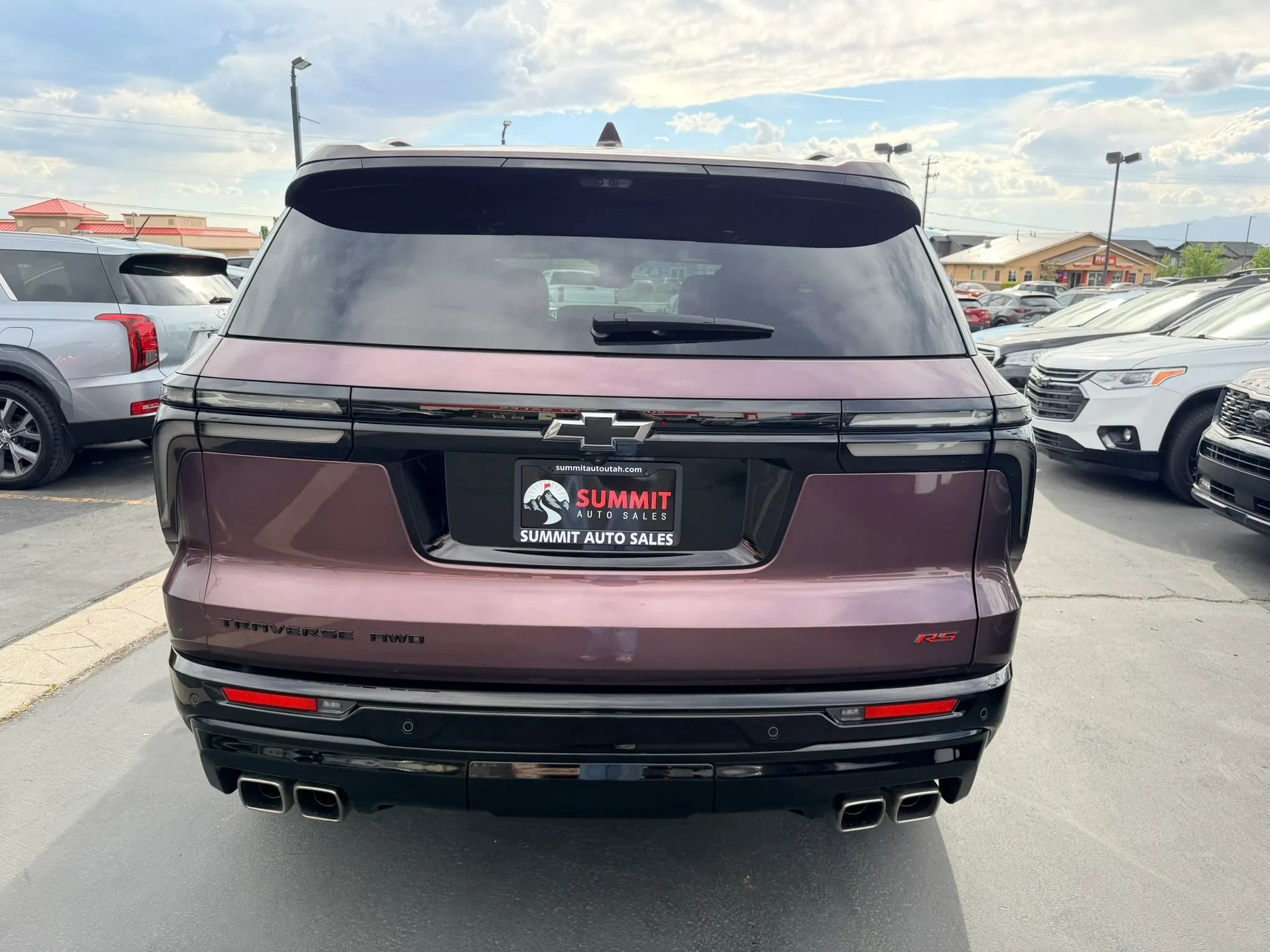 Used 2024 Chevrolet Traverse RS image 5