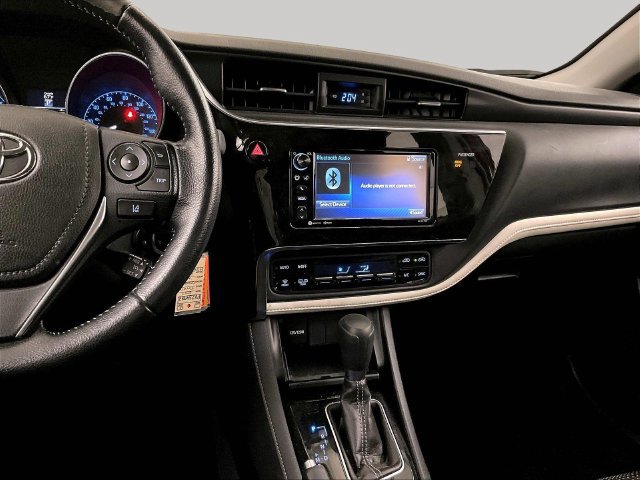Used 2017 Toyota Corolla iM FWD image 7