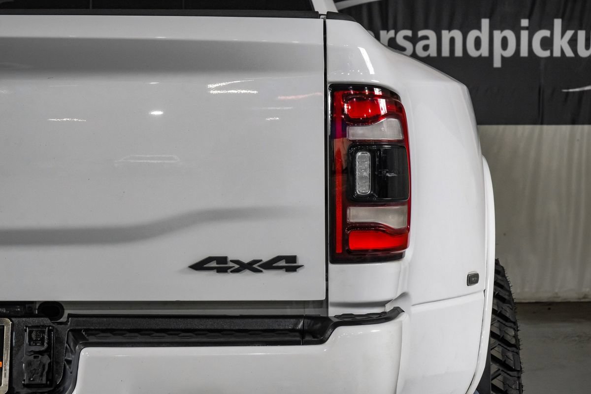 Used 2022 RAM 3500 Limited AWD/4WD image 43