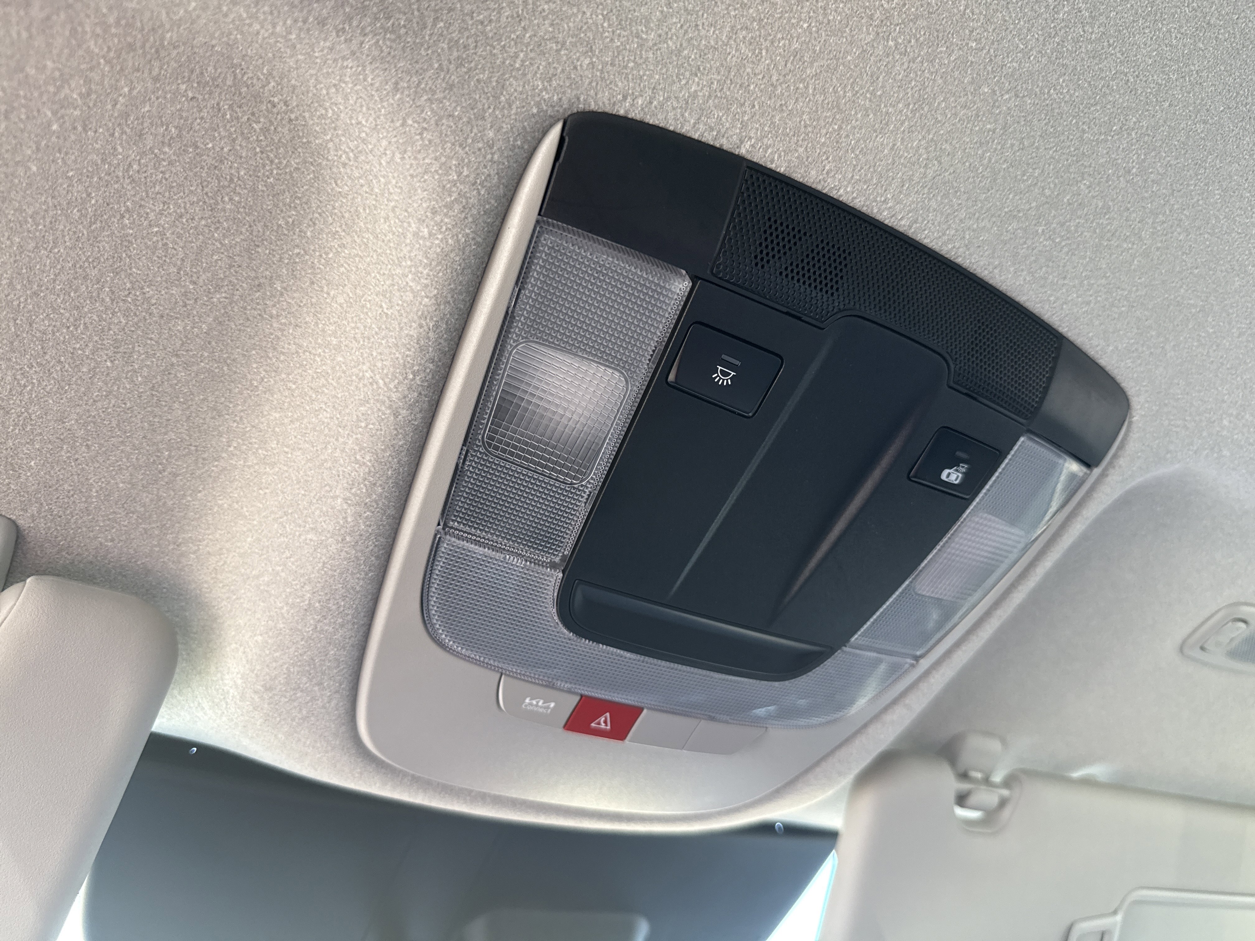 Used 2023 Kia Niro EX image 29