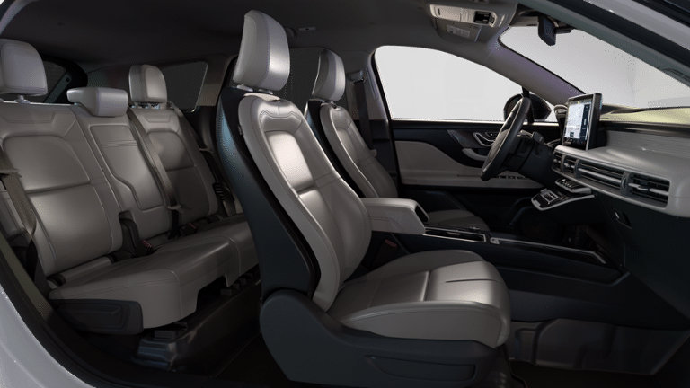 New 2026 Lincoln Corsair Premiere AWD/4WD image 31