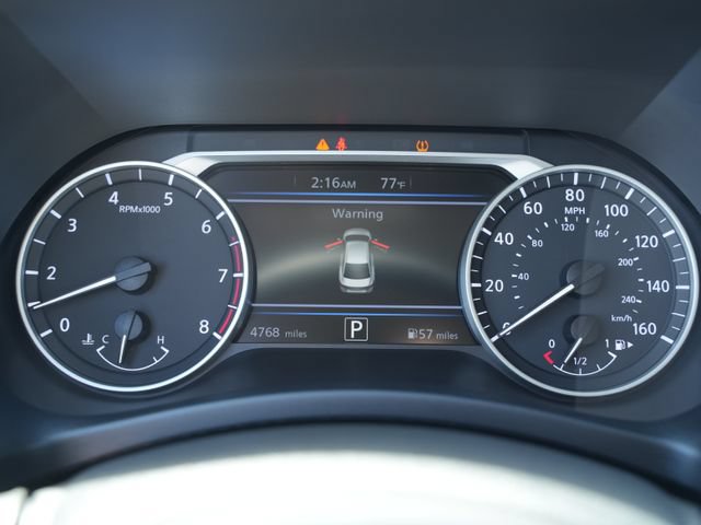 Used 2025 Nissan Sentra SR FWD image 30