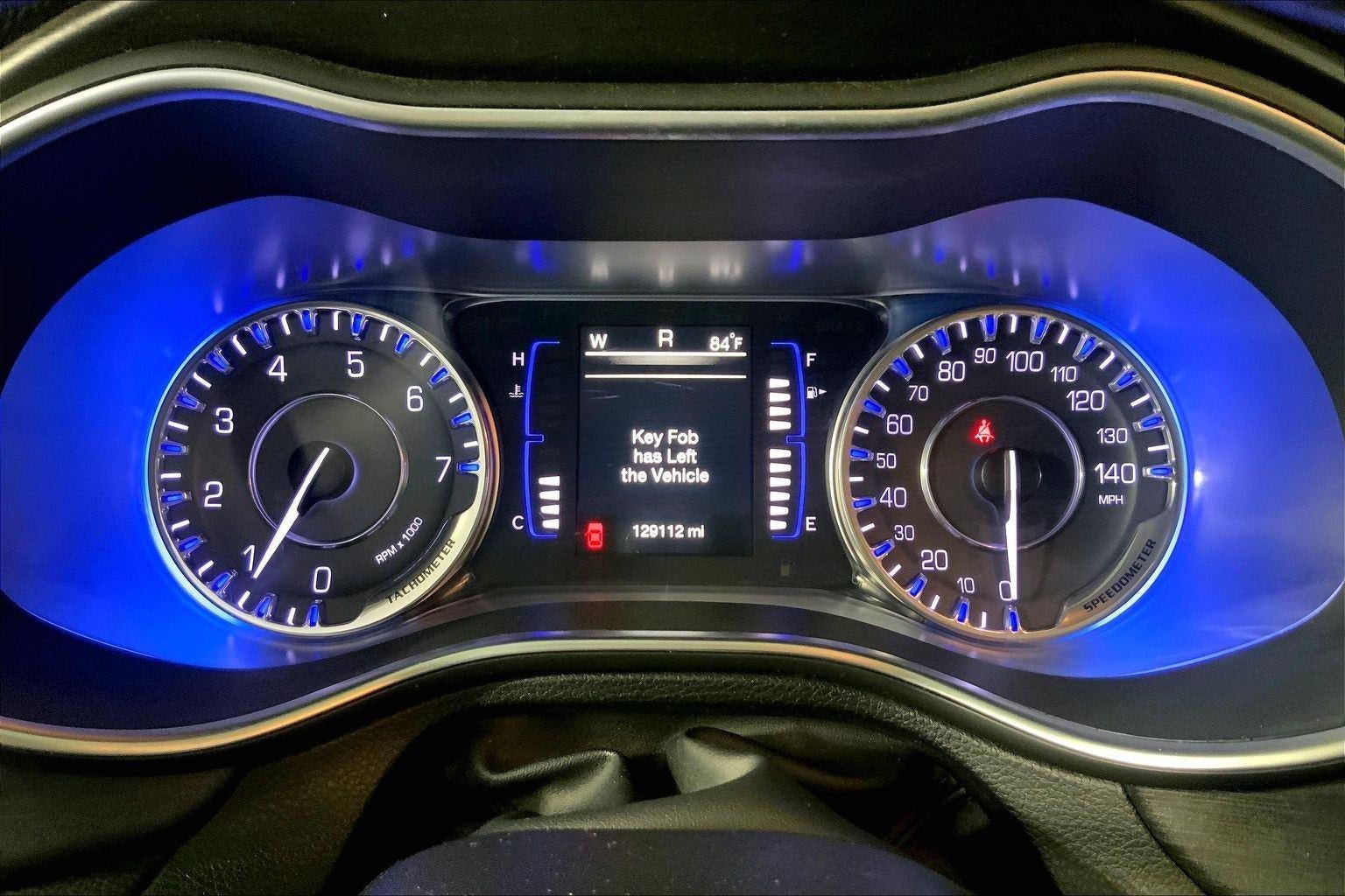 Used 2017 Chrysler 200 Limited Platinum w/ Mopar Interior Package FWD image 20