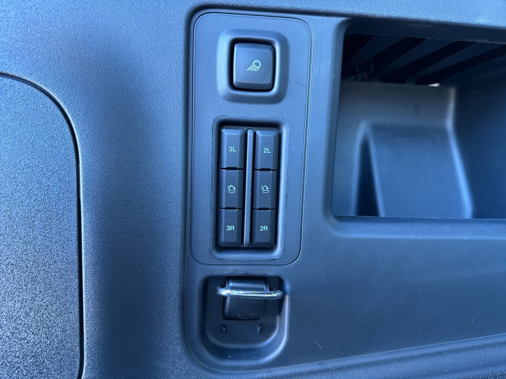 New 2026 Ford Expedition Platinum w/ Stealth Performance Package image 8