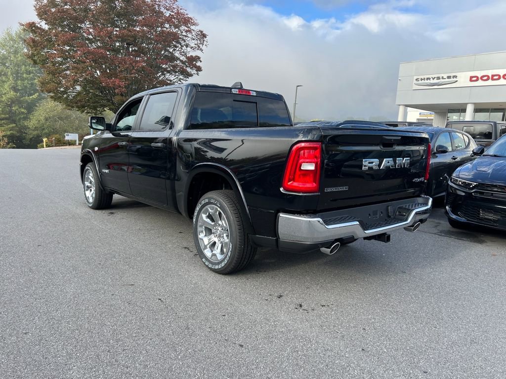 New 2026 RAM 1500 4x4 Crew Cab image 4