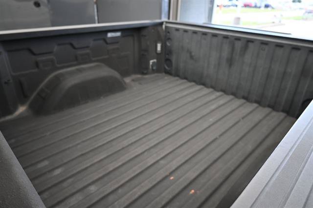 Used 2020 Chevrolet Silverado 1500 LT w/ Texas Edition RWD image 17