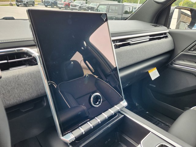 New 2026 GMC Sierra EV Elevation w/ Premium Package image 17