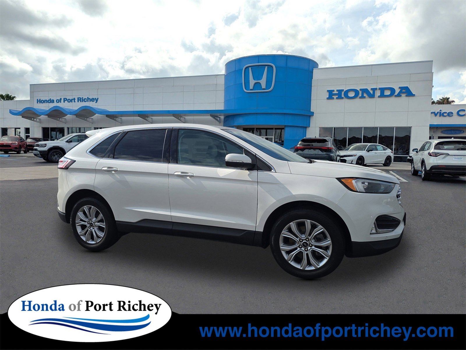 Used 2023 Ford Edge Titanium image 1