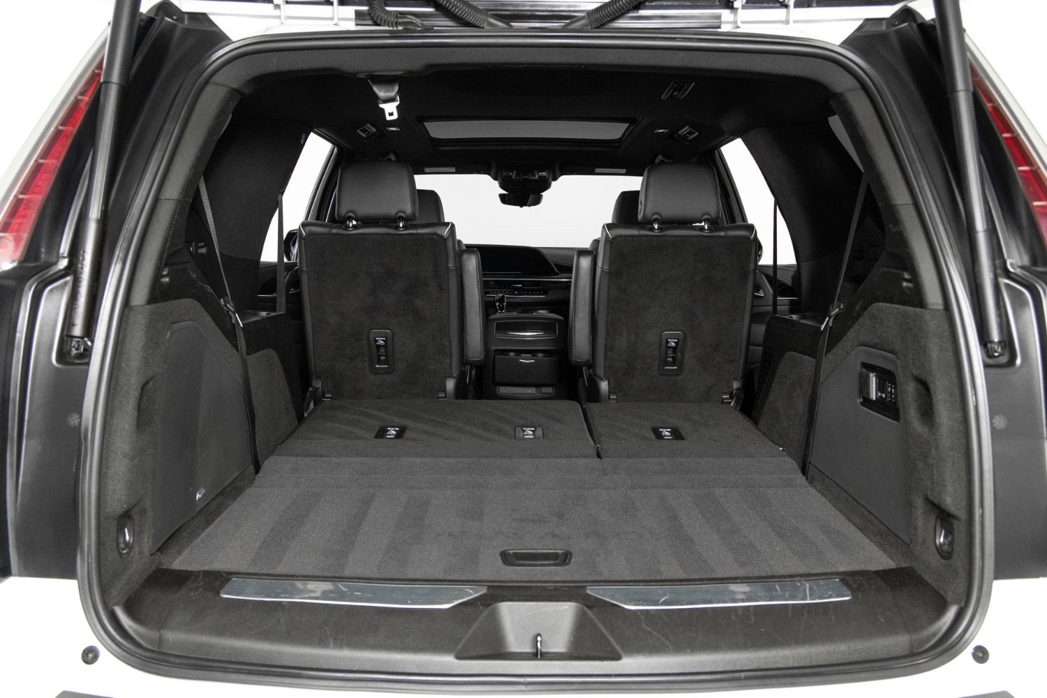 Used 2021 Cadillac Escalade Sport w/ Heavy-Duty Trailer Package image 23